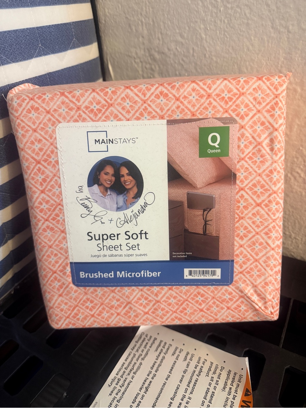 Mainstays Queen Brushed Microfiber Sheet Set in Coral Diamond Print